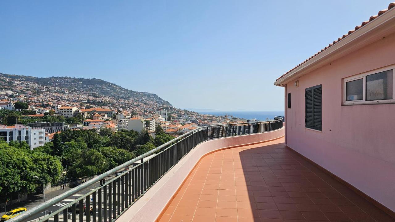Garden And Seaview Apartment - Free Parking Funchal  Ngoại thất bức ảnh